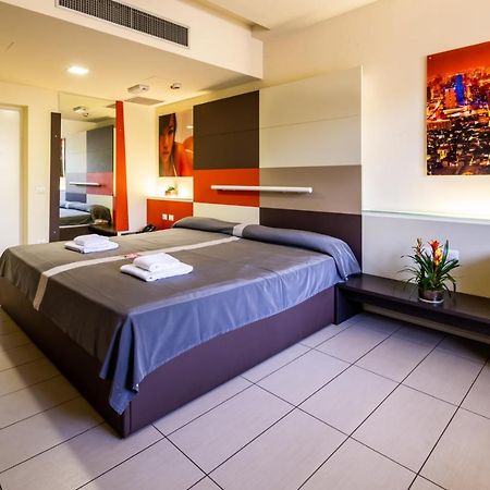 Motel Autosole Vip Castelnuovo Scrivia Kültér fotó
