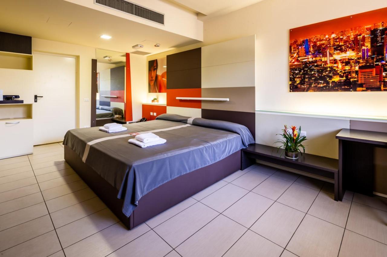 Motel Autosole Vip Castelnuovo Scrivia Kültér fotó